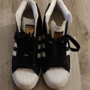 Adidas Black and White Superstar  Sneakers🔥
